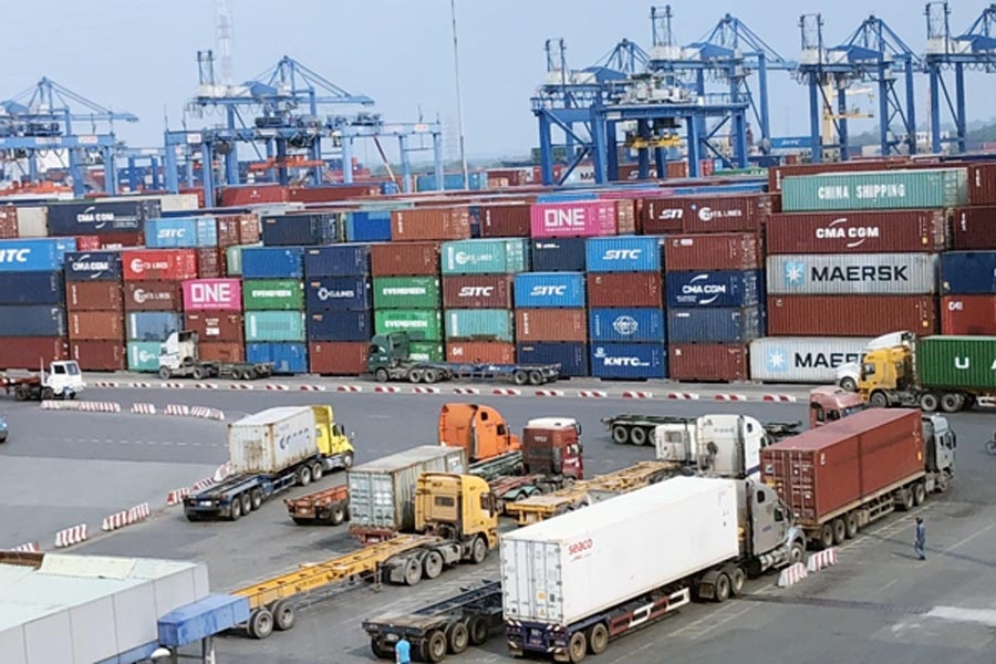 Tin tức kinh tế ngày 14/4: Thu ngân sách từ xuất nhập khẩu giảm gần 5%