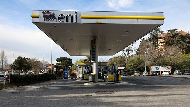 Ý bán cổ phần trong công ty Eni để cắt giảm nợ