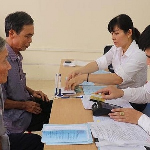 Đề nghị Chính phủ xem xét tăng lương tối thiểu vùng từ ngày 1/7