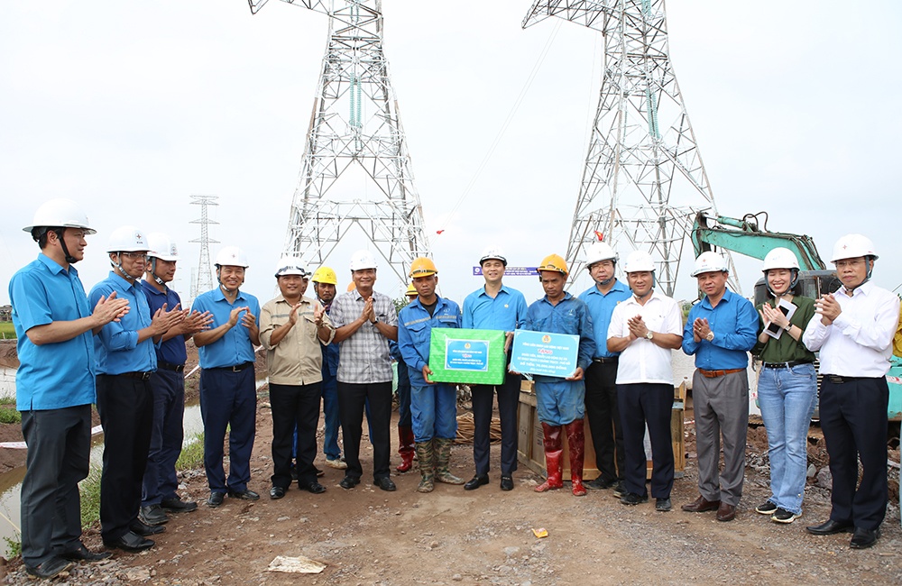 Chung sức, đồng lòng đưa Dự án đường dây 500kV mạch 3 về đích