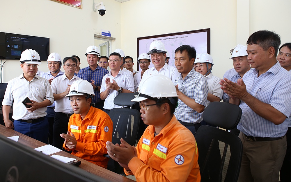 Hoàn thành đóng điện Đường dây 500kV mạch 3 cung đoạn Thanh Hóa - Nam Định