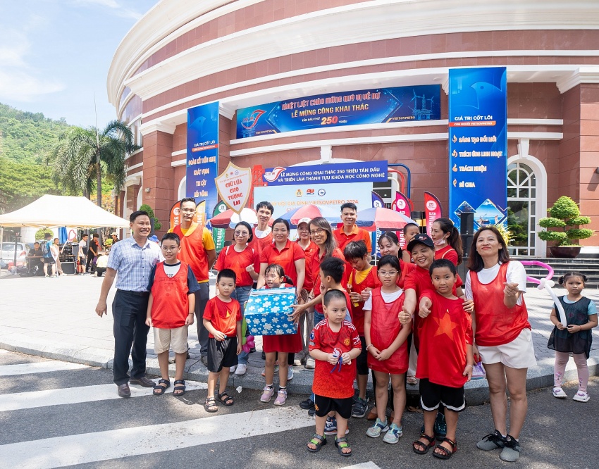 Ngày hội Gia đình Vietsovpetro 2024 - Giữ lửa cho tương lai
