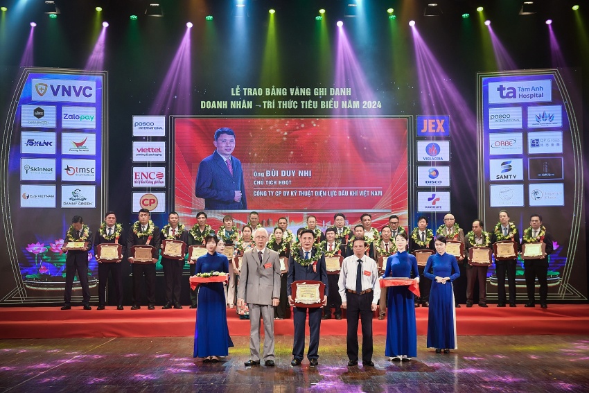 PV Power Services được vinh danh “Top 20 Thương hiệu hàng đầu năm 2024”