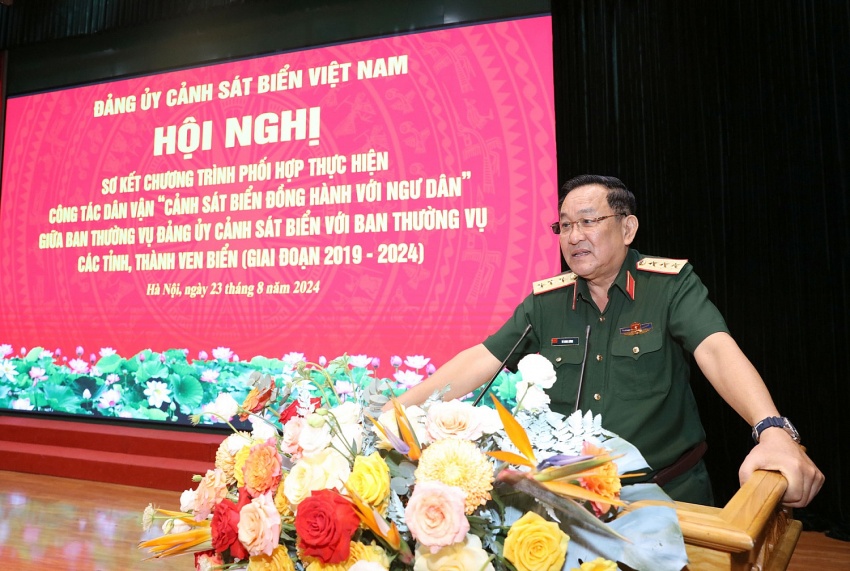 Sơ kết chương trình phối hợp thực hiện công tác dân vận “Cảnh sát biển đồng hành với ngư dân”