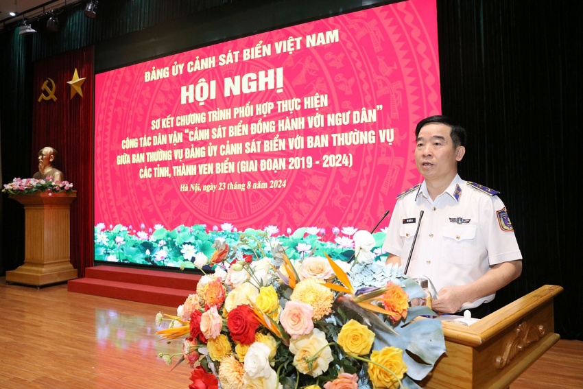 Sơ kết chương trình phối hợp thực hiện công tác dân vận “Cảnh sát biển đồng hành với ngư dân”