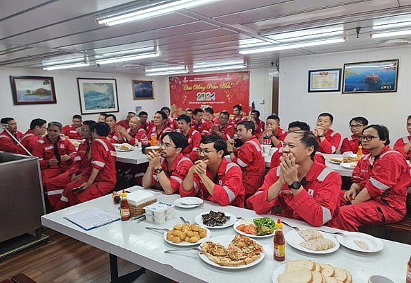 Bữa cơm Công đoàn PVEP POC - Đồng hành và gắn kết