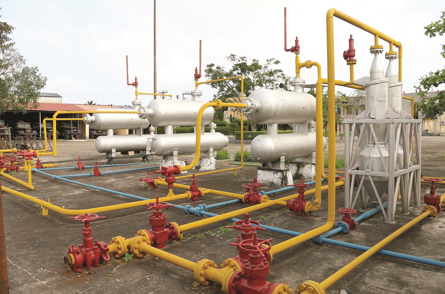 Trạm xử lý đầu tiên của mỏ khí Tiền Hải C được xây dựng trên nền Giếng 61 thuộc xã Đông Cơ, huyện Tiền Hải, tỉnh Thái Bình