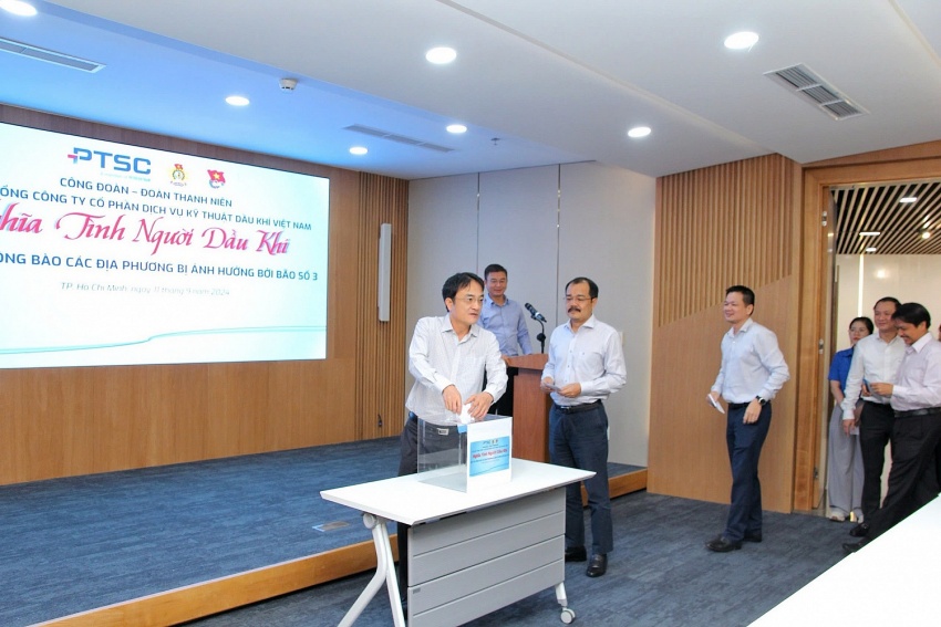 Công đoàn Cơ quan Tổng công ty PTSC tổ chức quyên góp ủng hộ đồng bào các địa phương bị ảnh hưởng bởi cơn bão số 3