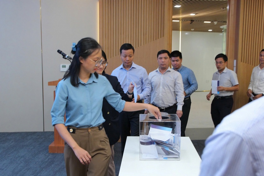 Công đoàn Cơ quan Tổng công ty PTSC tổ chức quyên góp ủng hộ đồng bào các địa phương bị ảnh hưởng bởi cơn bão số 3