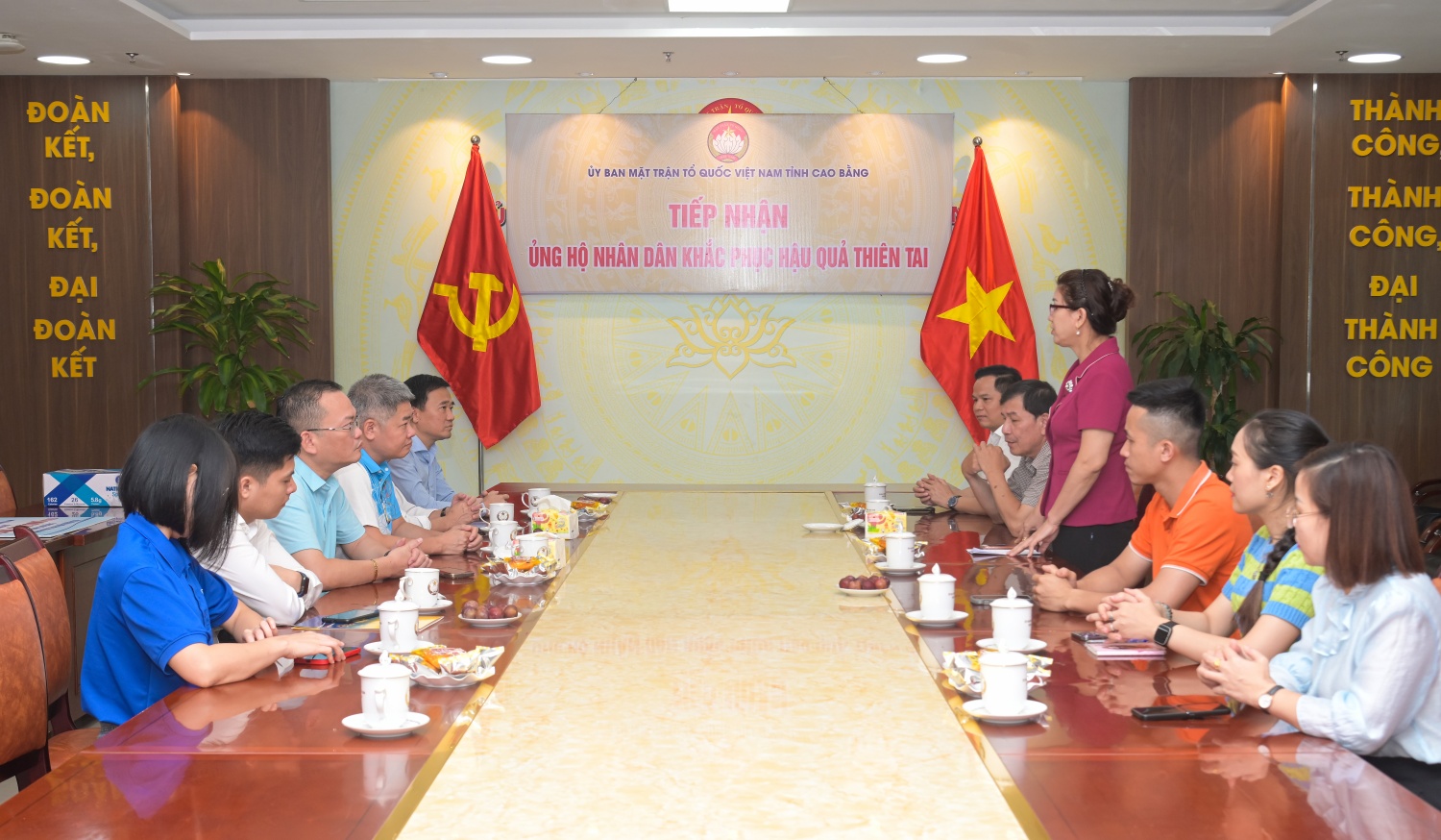 Hỗ trợ CB Hỗ trợ CB