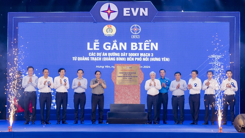 Dự án đường dây 500kV mạch 3: Thần tốc hoàn thành theo đúng chỉ đạo của Thủ tướng Dự án đường dây 500kV mạch 3: Thần tốc hoàn thành theo đúng chỉ đạo của Thủ tướng