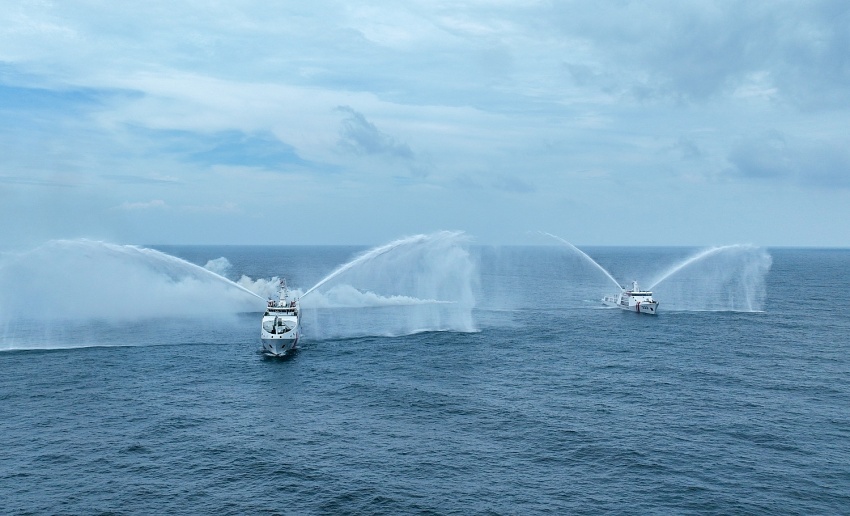 Cảnh sát biển Việt Nam – Indonesia luyện tập chung trên biển Cảnh sát biển Việt Nam - Indonesia luyện tập chung trên biển