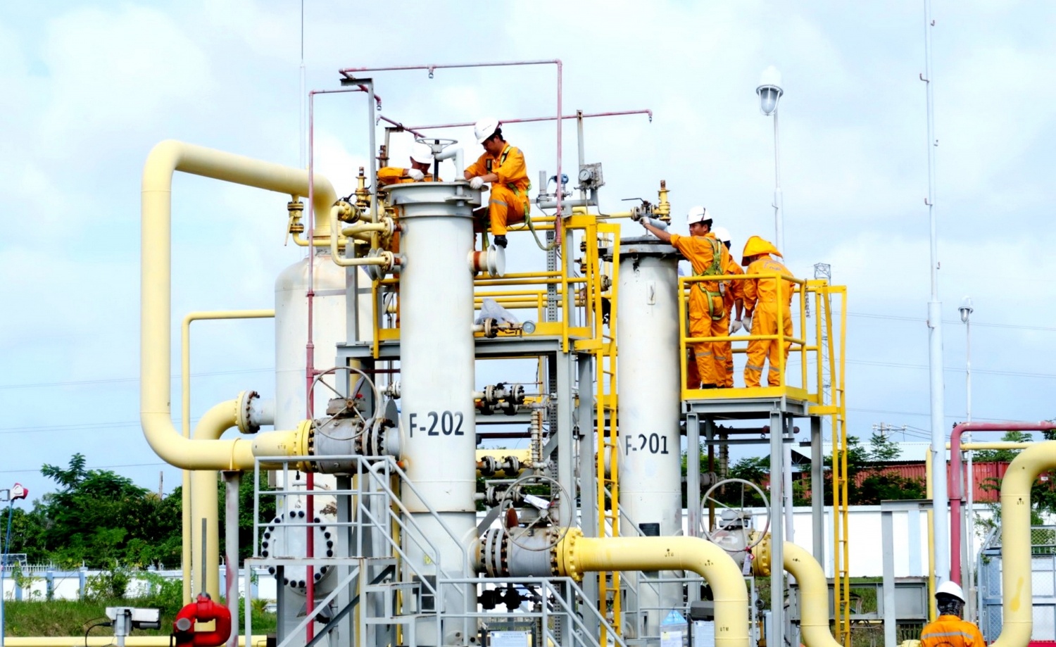 PV GAS SE luôn chú trọng xây dựng văn hóa doanh nghiệp gắn liền với đời sống sản xuất PV GAS SE luôn chú trọng xây dựng văn hóa doanh nghiệp gắn liền với đời sống sản xuất