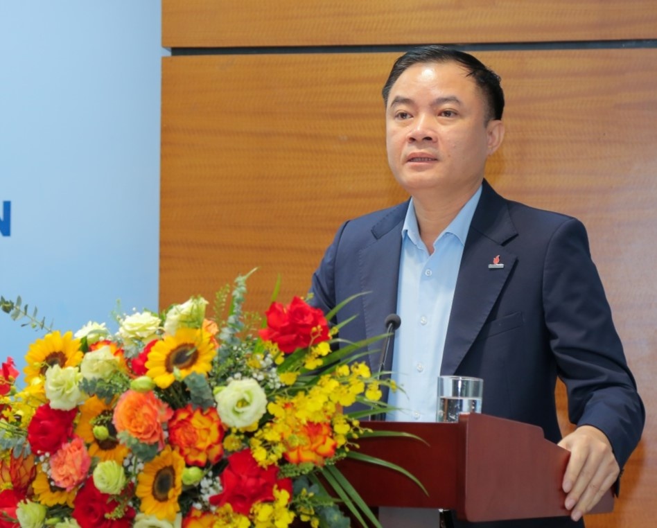 Petrovietnam: “Một đội ngũ – Một mục tiêu”, cho ngọn lửa năng lượng quốc gia luôn rực sáng Petrovietnam: “Một đội ngũ – Một mục tiêu”, cho ngọn lửa năng lượng quốc gia luôn rực sáng