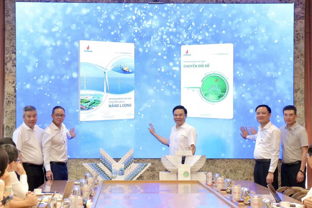 Petrovietnam luôn quan tâm thúc đẩy chuyển đổi số trong hoạt động SXKD Petrovietnam luôn quan tâm thúc đẩy chuyển đổi số trong hoạt động SXKD