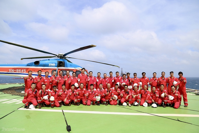 Lãnh đạo PVEP kiểm tra tình hình, động viên CBCNV tại mỏ Đại Hùng và cụm mỏ Sư tử