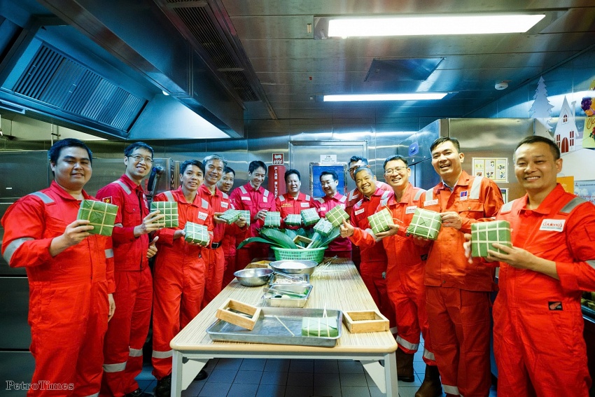 Lãnh đạo PVEP kiểm tra tình hình, động viên CBCNV tại mỏ Đại Hùng và cụm mỏ Sư tử