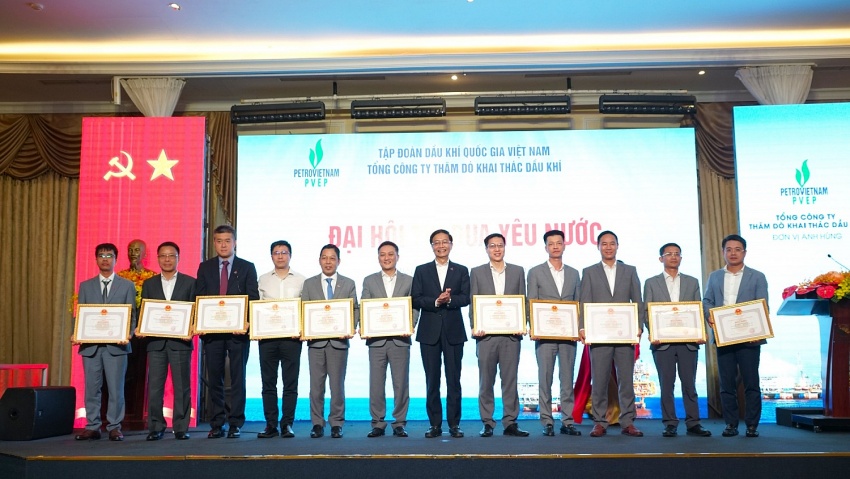 Vinh danh các tập thể, cá nhân xuất sắc tại Đại hội Thi đua yêu nước PVEP năm 2025