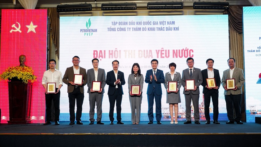 Vinh danh tập thể, cá nhân xuất sắc tại Đại hội Thi đua yêu nước PVEP năm 2025