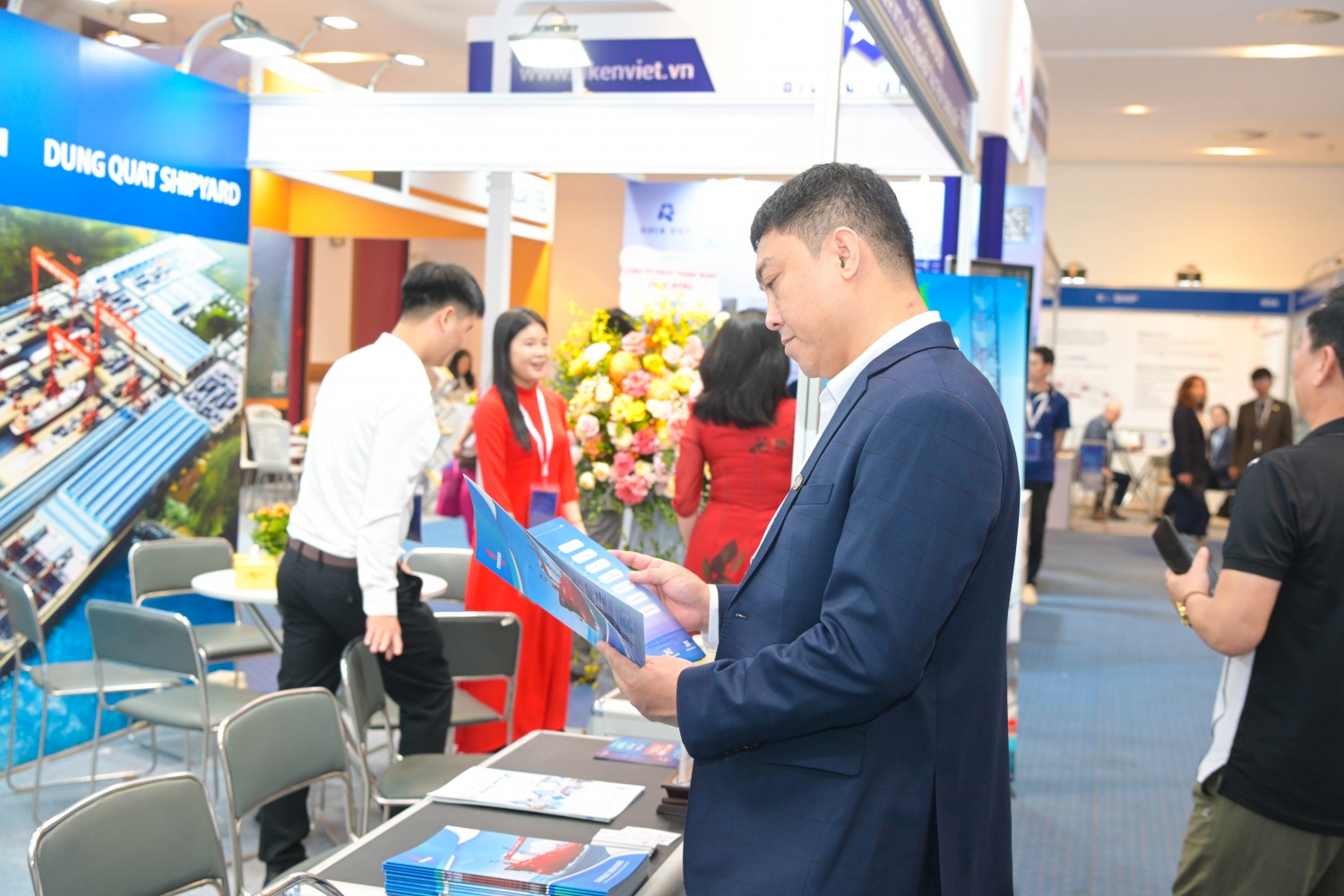 Gian hàng nổi bật của PTSC và DQS tại Triển lãm quốc tế Vietship 2025 Gian hàng nổi bật của PTSC và DQS tại Triển lãm quốc tế Vietship 2025