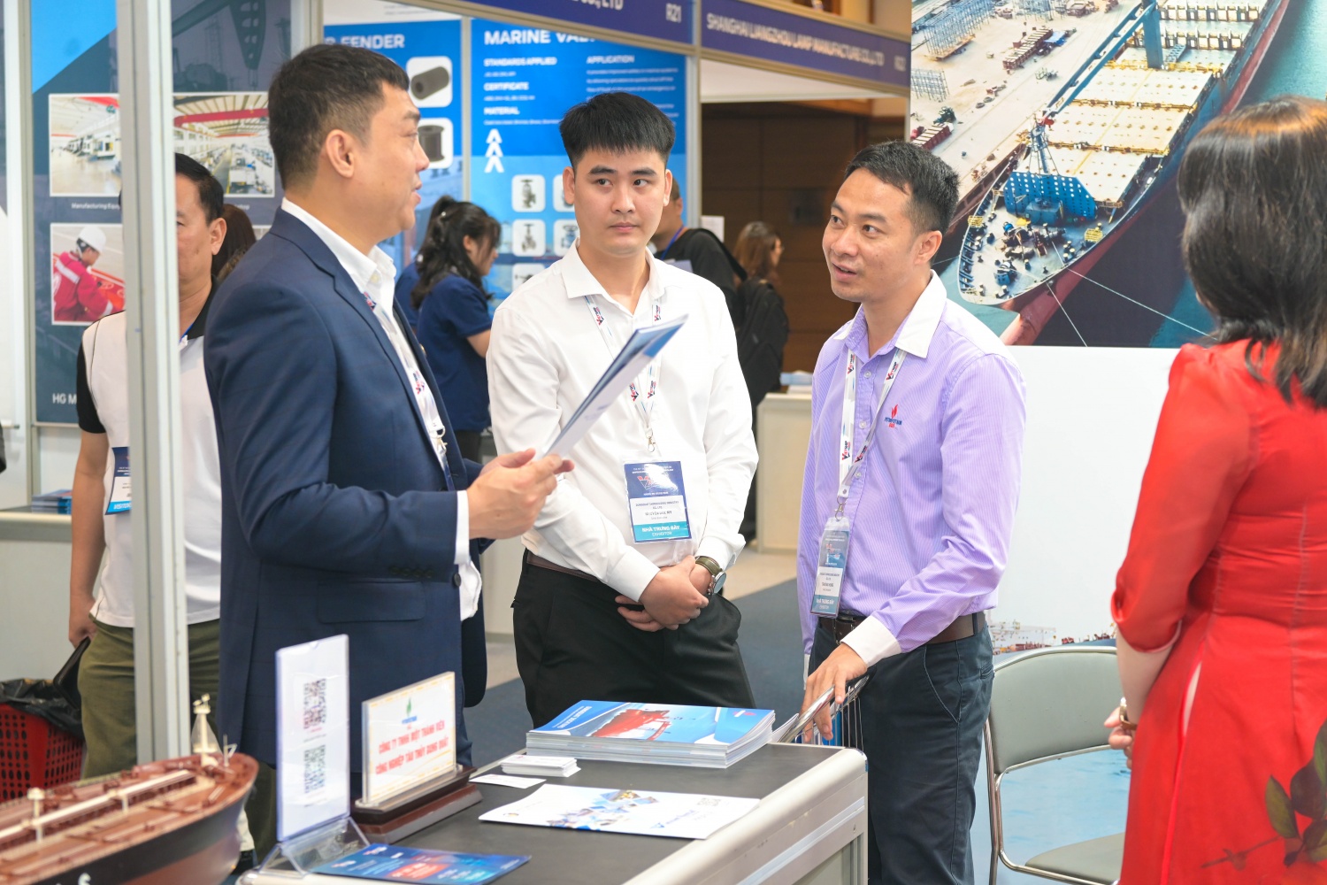 Gian hàng nổi bật của PTSC và DQS tại Triển lãm quốc tế Vietship 2025 Gian hàng nổi bật của PTSC và DQS tại Triển lãm quốc tế Vietship 2025