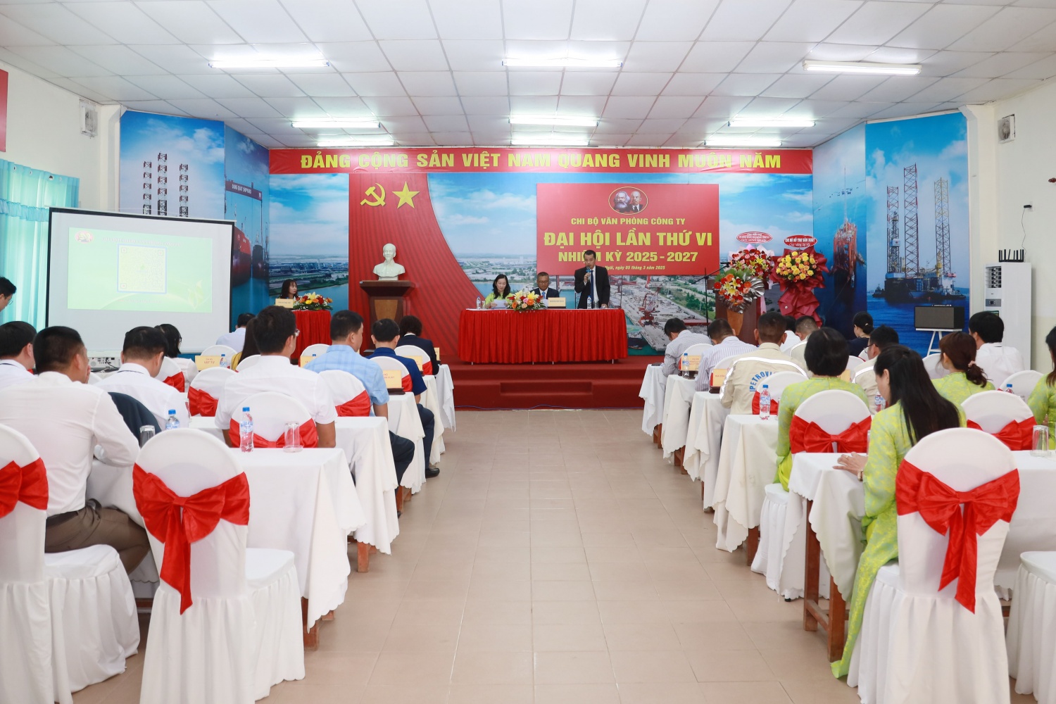 Đảng bộ DQS: Chi bộ Văn phòng tổ chức thành công Đại hội Chi bộ nhiệm kỳ 2025 – 2027