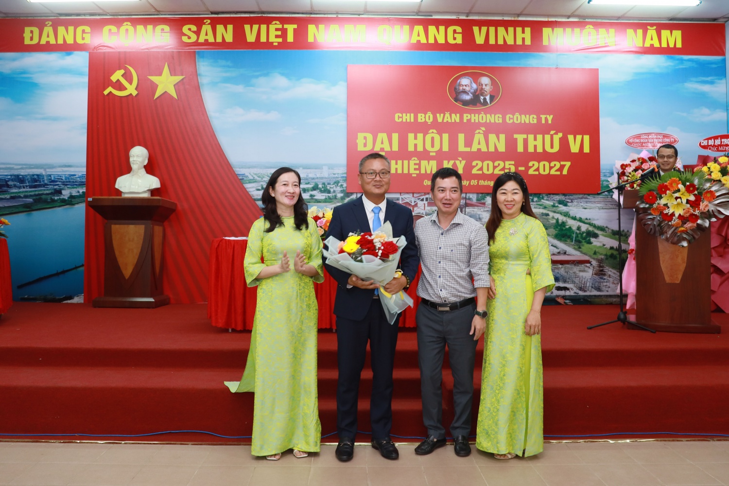 Đảng bộ DQS: Chi bộ Văn phòng tổ chức thành công Đại hội Chi bộ nhiệm kỳ 2025 – 2027