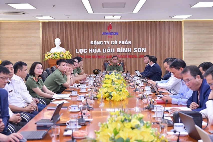 BSR holds conference on security and safety measures for Dung Quat Refinery