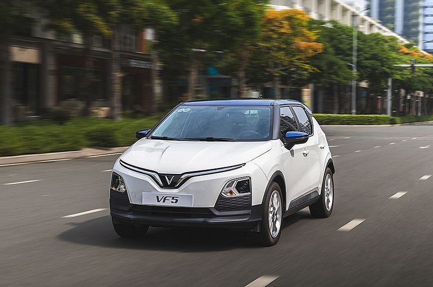 Vì sao VinFast VF 5 trở thành ô tô bán chạy nhất Việt Nam tháng 3? Vì sao VinFast VF 5 trở thành ô tô bán chạy nhất Việt Nam tháng 3?