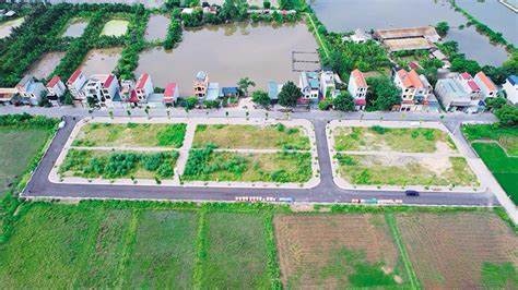 Điểm tin xây dựng - bất động sản ngày 22/4: Đấu giá đất tại Hà Nội và vùng lân cận tiếp tục lập đỉnh