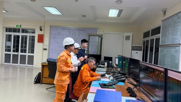 Hoàn thành sớm lắp đặt tụ bù ngang của 20 trạm biến áp