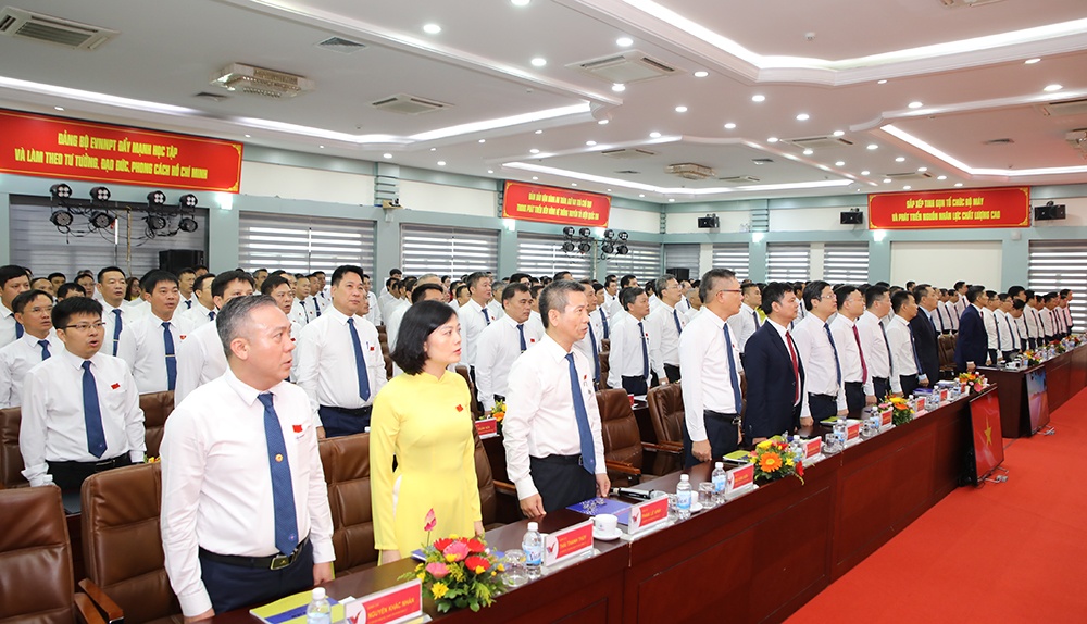 Nâng cao năng lực lãnh đạo toàn diện, xây dựng Đảng bộ EVNNPT trong sạch, vững mạnh Nâng cao năng lực lãnh đạo toàn diện, xây dựng Đảng bộ EVNNPT trong sạch, vững mạnh