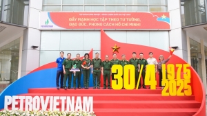 Bộ máy Quản lý và Điều hành Petrovietnam kỷ niệm 50 năm Giải phóng miền Nam, thống nhất đất nước