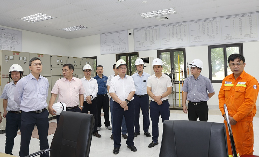EVNNPT: Đảm bảo truyền tải điện an toàn, liên tục, ổn định là mục tiêu cao nhất