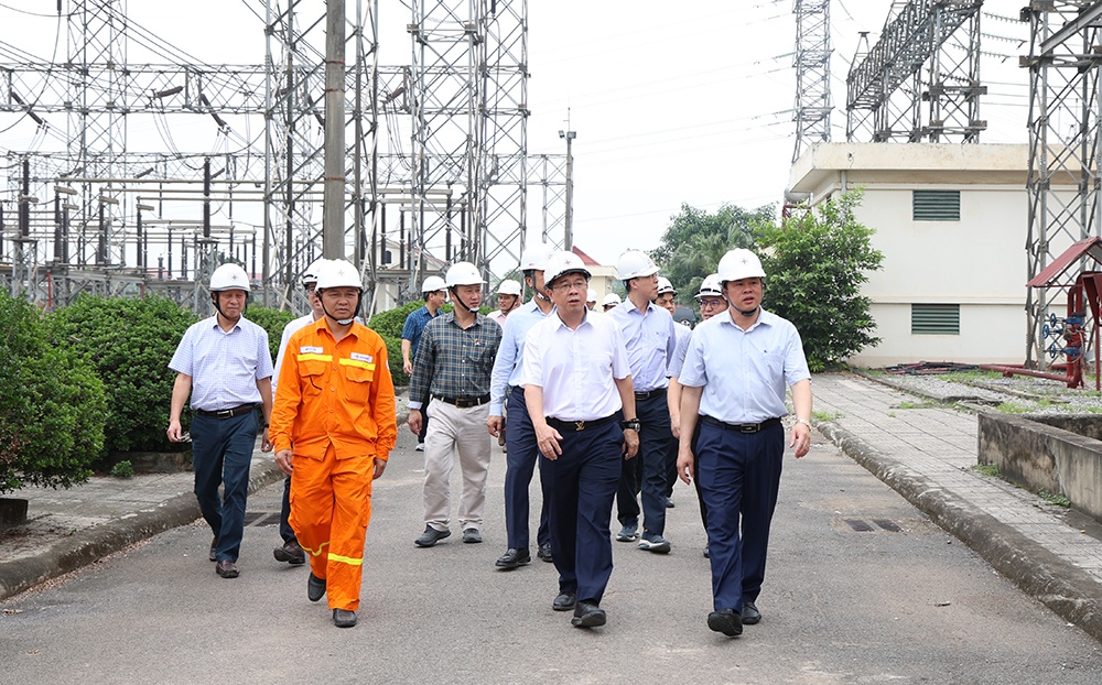 EVNNPT: Đảm bảo truyền tải điện an toàn, liên tục, ổn định là mục tiêu cao nhất