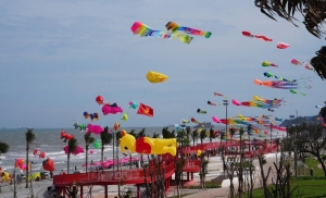 Bà Rịa - Vũng Tàu rực rỡ ngày hội biển: Khai mạc chuỗi sự kiện văn hóa - thể thao đặc sắc