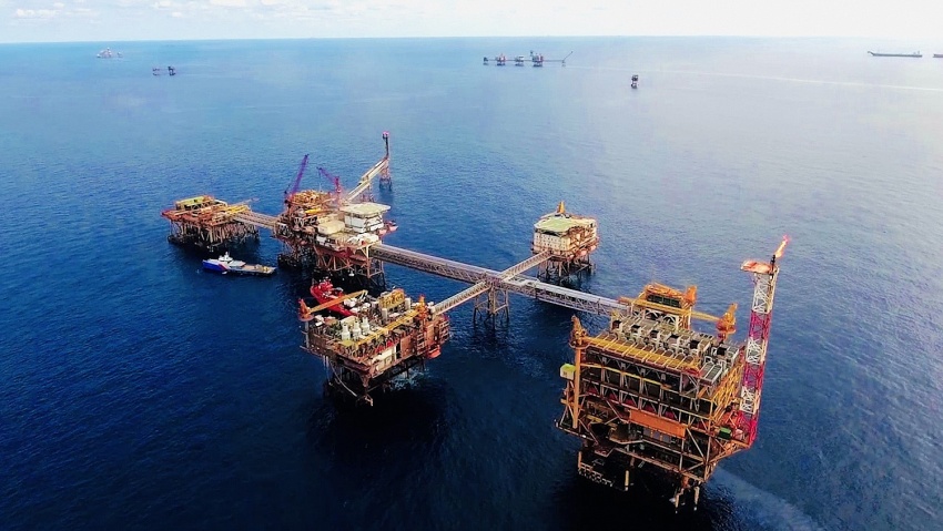 GS.TSKH Hồ Sĩ Thoảng: Petrovietnam mạnh mẽ vươn mình, vững vàng tiến bước