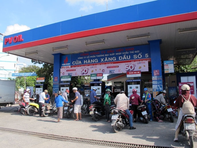4 tháng đầu năm, tiêu thụ xăng dầu tăng gần 6%
