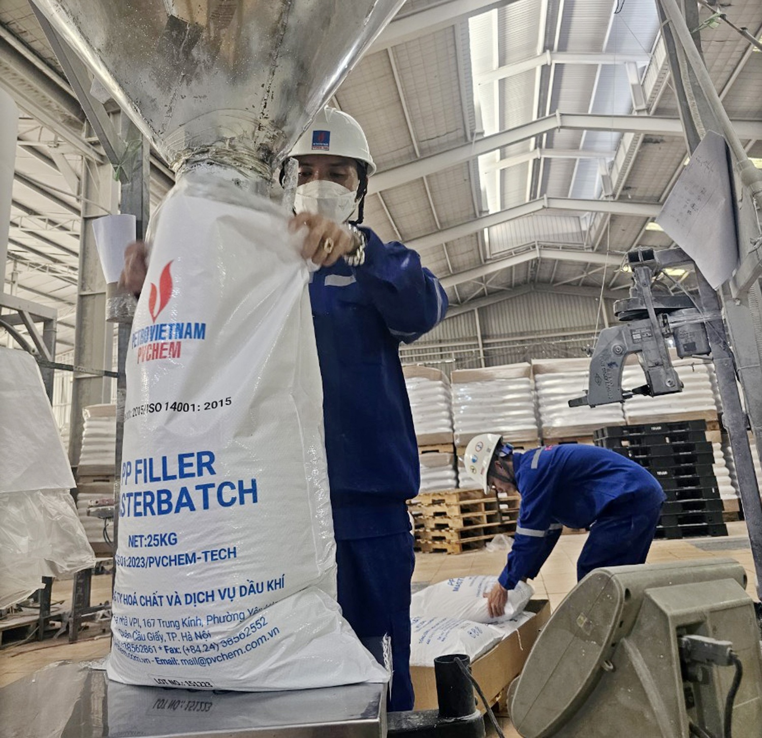 Bài 1: Đảng bộ PVChem với khát vọng vươn mình