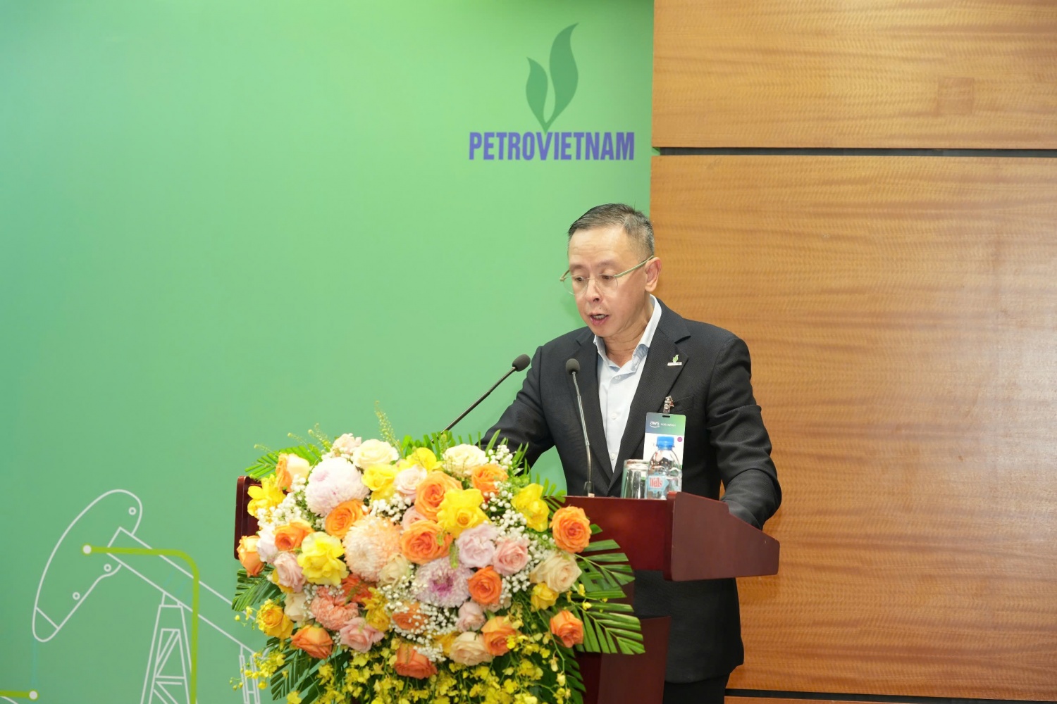 Nâng cao vai trò của công nghệ số trong hành trình thúc đẩy nền công nghiệp - năng lượng xanh