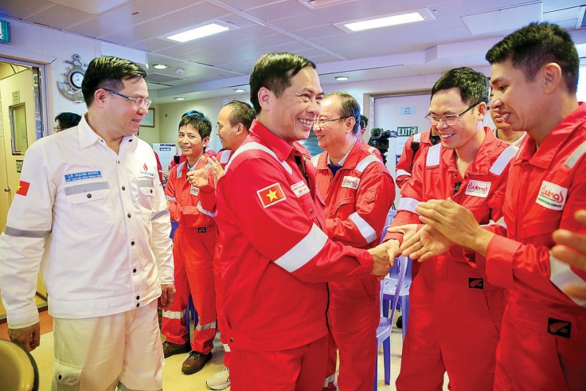 Hai ngày ở Sư Tử Vàng