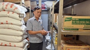 Phía sau mạch sống giàn khoan