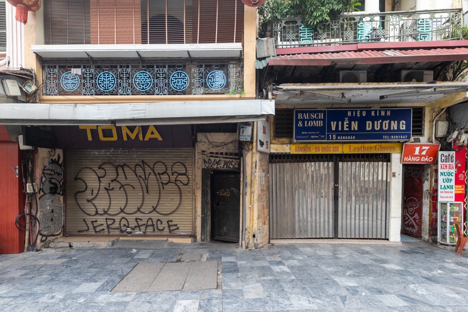 Đóng mở bất phân: Tình trạng ở chợ Đồng Xuân và các phố xung quanh Đóng mở bất phân: Tình trạng ở chợ Đồng Xuân và các phố xung quanh