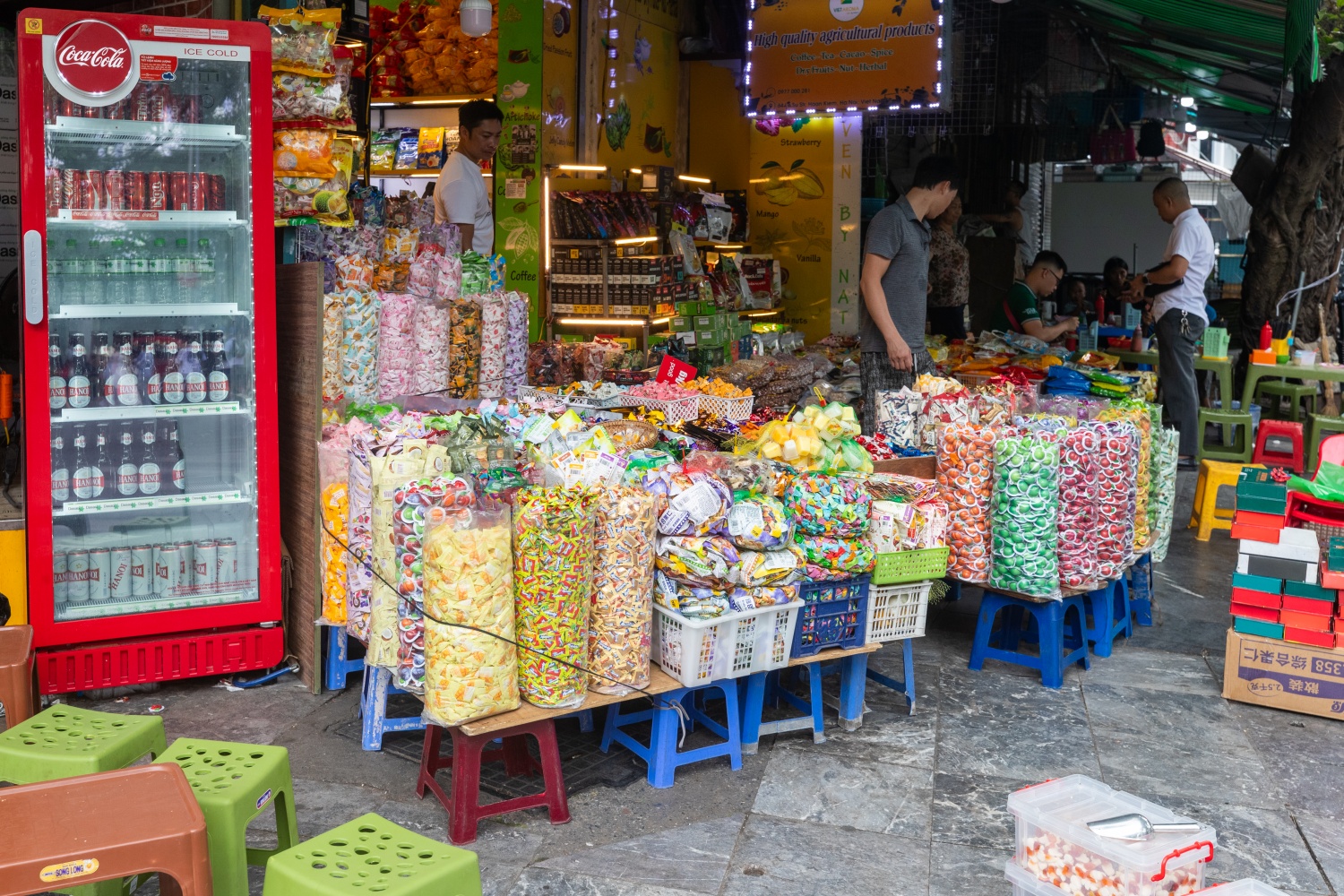 Đóng mở bất phân: Tình trạng ở chợ Đồng Xuân và các phố xung quanh Đóng mở bất phân: Tình trạng ở chợ Đồng Xuân và các phố xung quanh