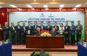 Petrovietnam và VIMC tăng cường liên kết, thúc đẩy phát triển kinh tế biển