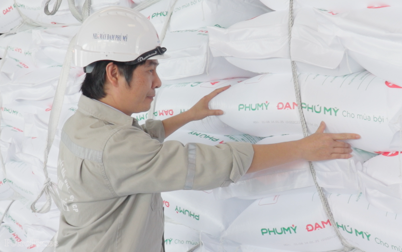 Tác phẩm Thơ “Phòng KCS - Hành trình tự hào”
