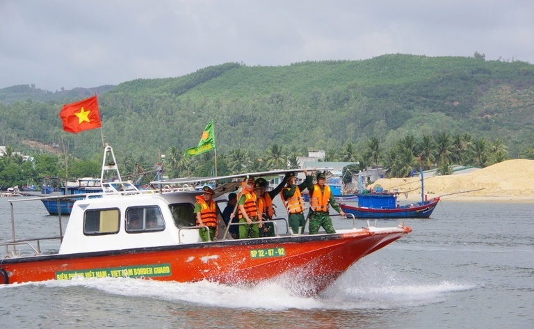 Bình Định quyết liệt chống khai thác IUU