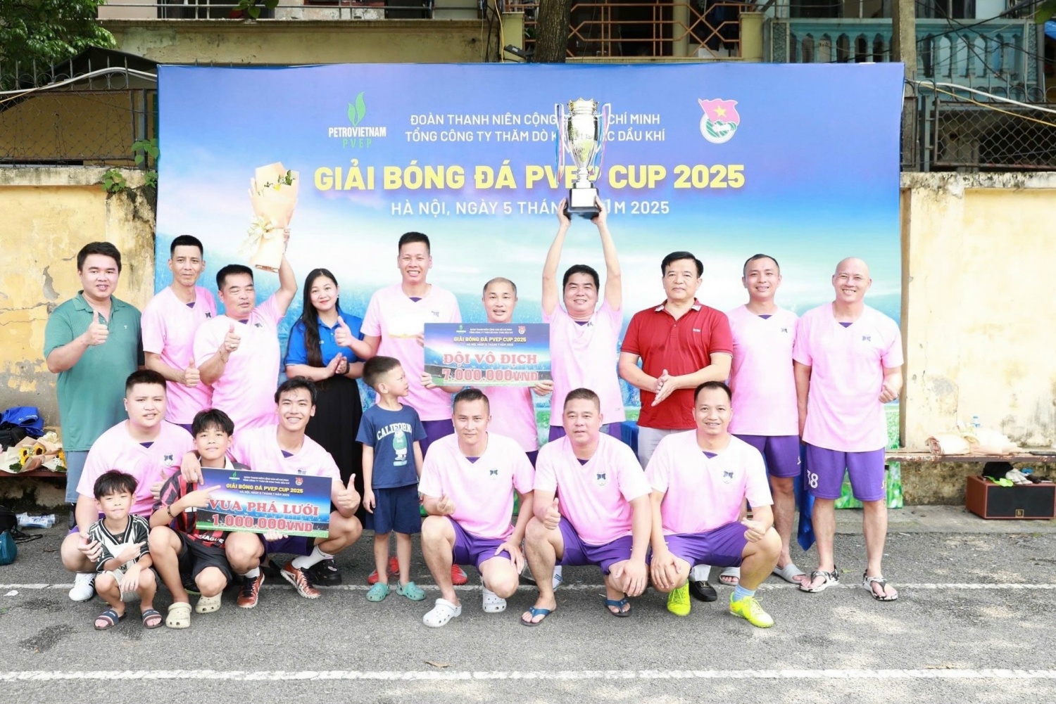 Sôi nổi Giải bóng đá PVEP Cup 2025: Phát huy tinh thần thể thao, gắn kết người lao động