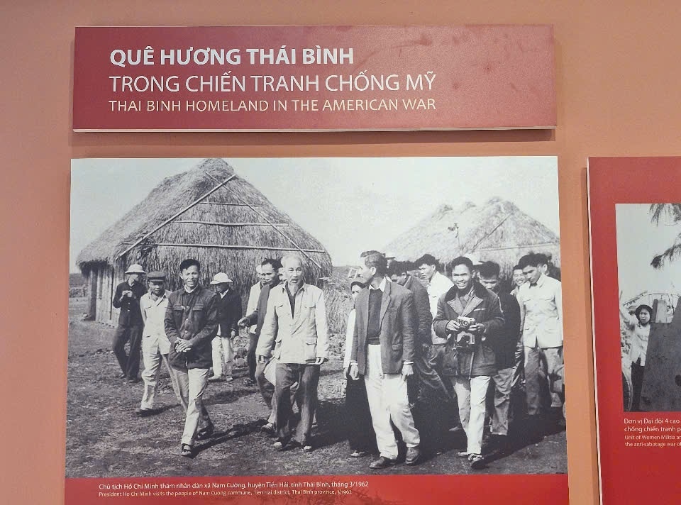 Khu lưu niệm Dầu khí - Kỳ 2: Dòng chảy ký ức qua những tư liệu và hình ảnh lịch sử