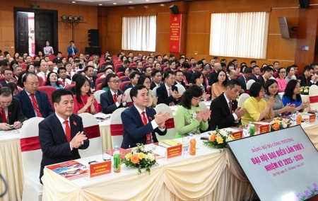 Khai mạc phiên thứ nhất Đại hội đại biểu Đảng bộ Bộ Công Thương nhiệm kỳ 2025-2030